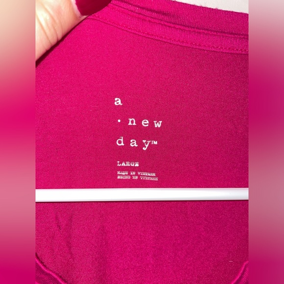 Hot pink body suit size large. - Picture 2 of 5